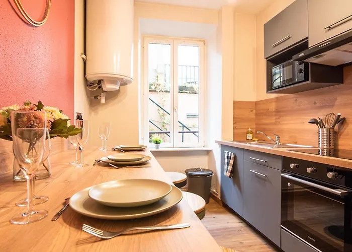 Spacieux - La Galerie - Gare Apartmán